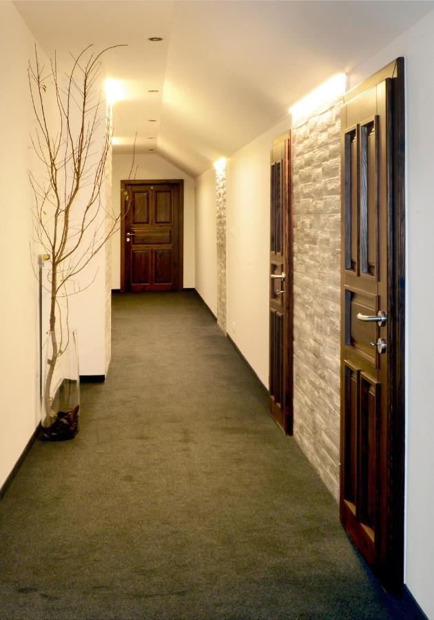 Restaurace A Penzion Pod Hradem Hotel Zlín Екстериор снимка